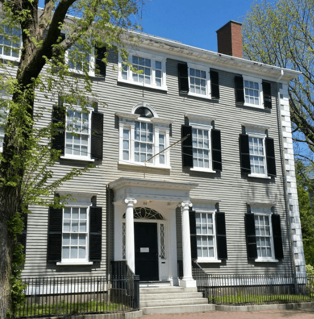Reviews of the Phillips House