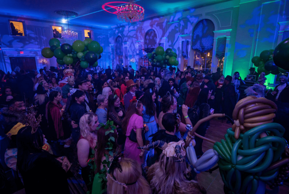 Adult Halloween parties Salem Massachusetts 2024
