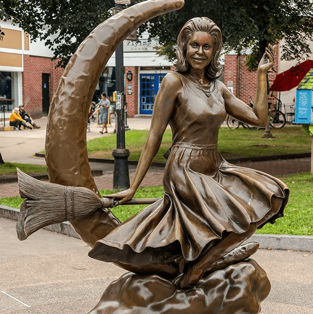 Elizabeth Montgomery Bewitched statue in downtown Salem Lappin PArk