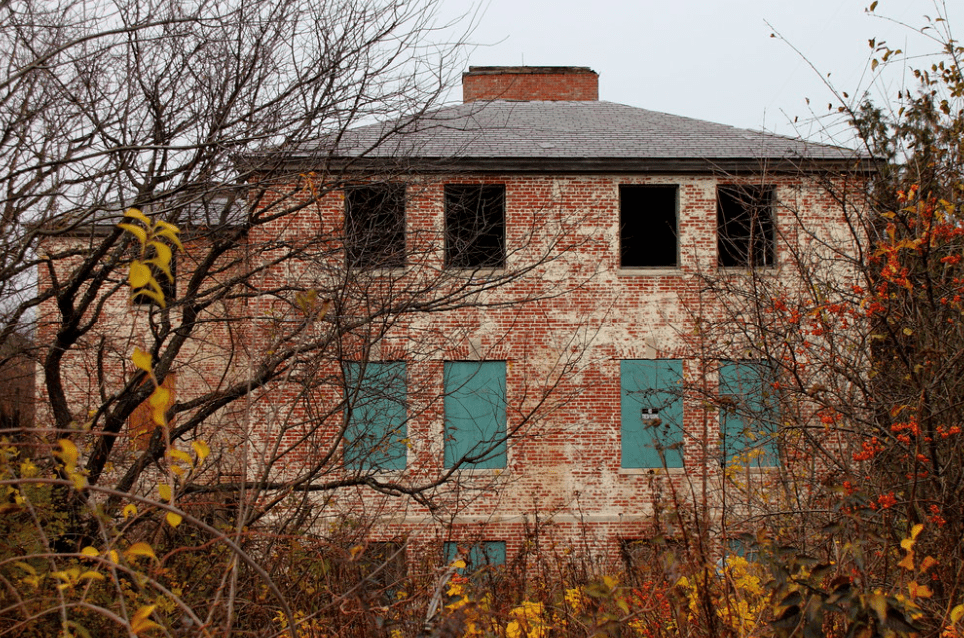 Pickering Fort Winter Island United States Coast Guard base world war 2