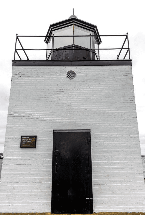 Scenic walk to Derby Wharf Light Station Salem