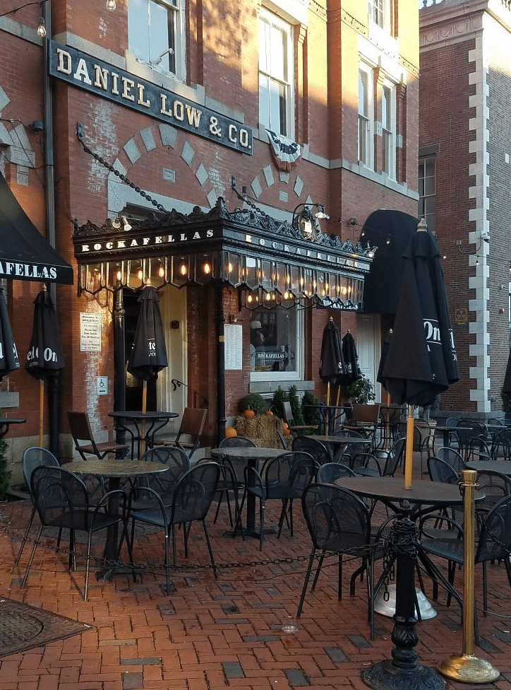 unique places to eat in downtown Salem Massachusetts