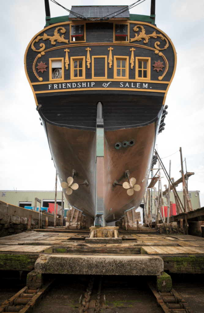 Can visitors tour the inside of the Friendship of Salem replica