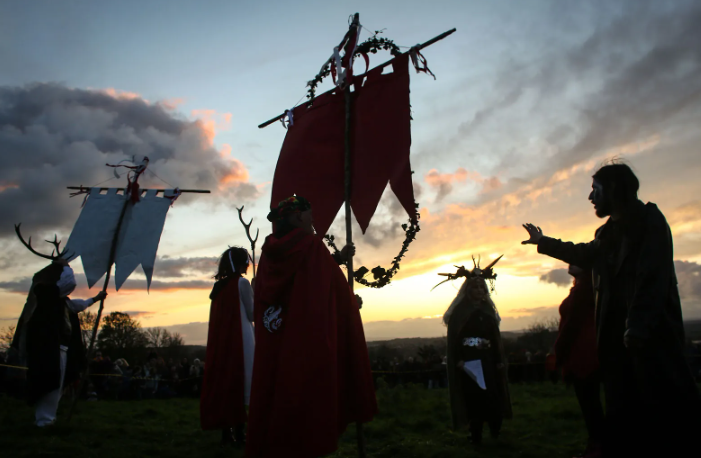 How to learn Alexandrian Wicca at home