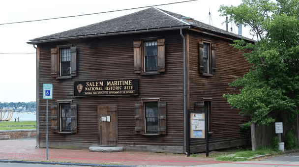 https://maps.roadtrippers.com/us/salem-ma/attractions/salem-maritime-national-historic-site