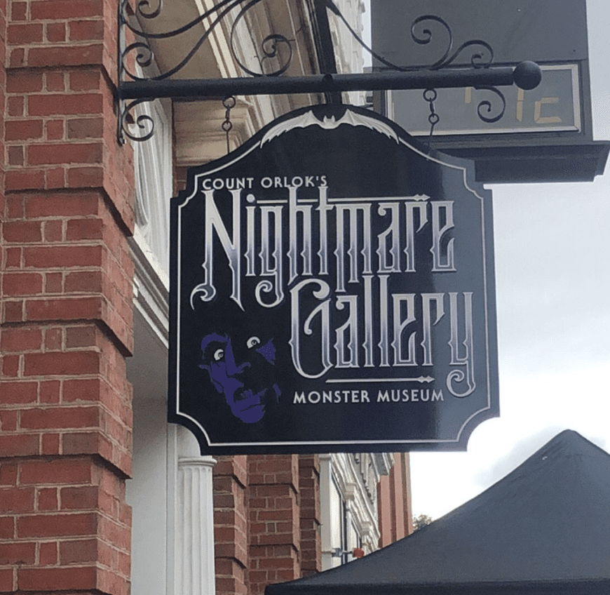 indoor Halloween attractions in Salem for horror fans
